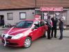 Předávání hlavní ceny - automobilu Renault Thalia v Suché Lozi